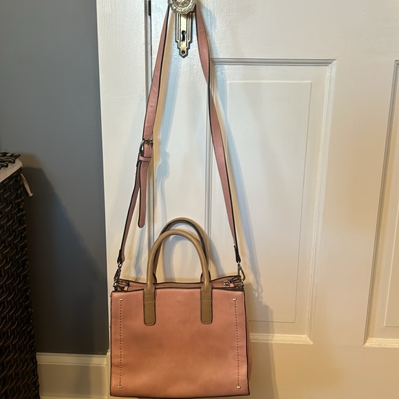 Pink Purse - Picture 2 of 3